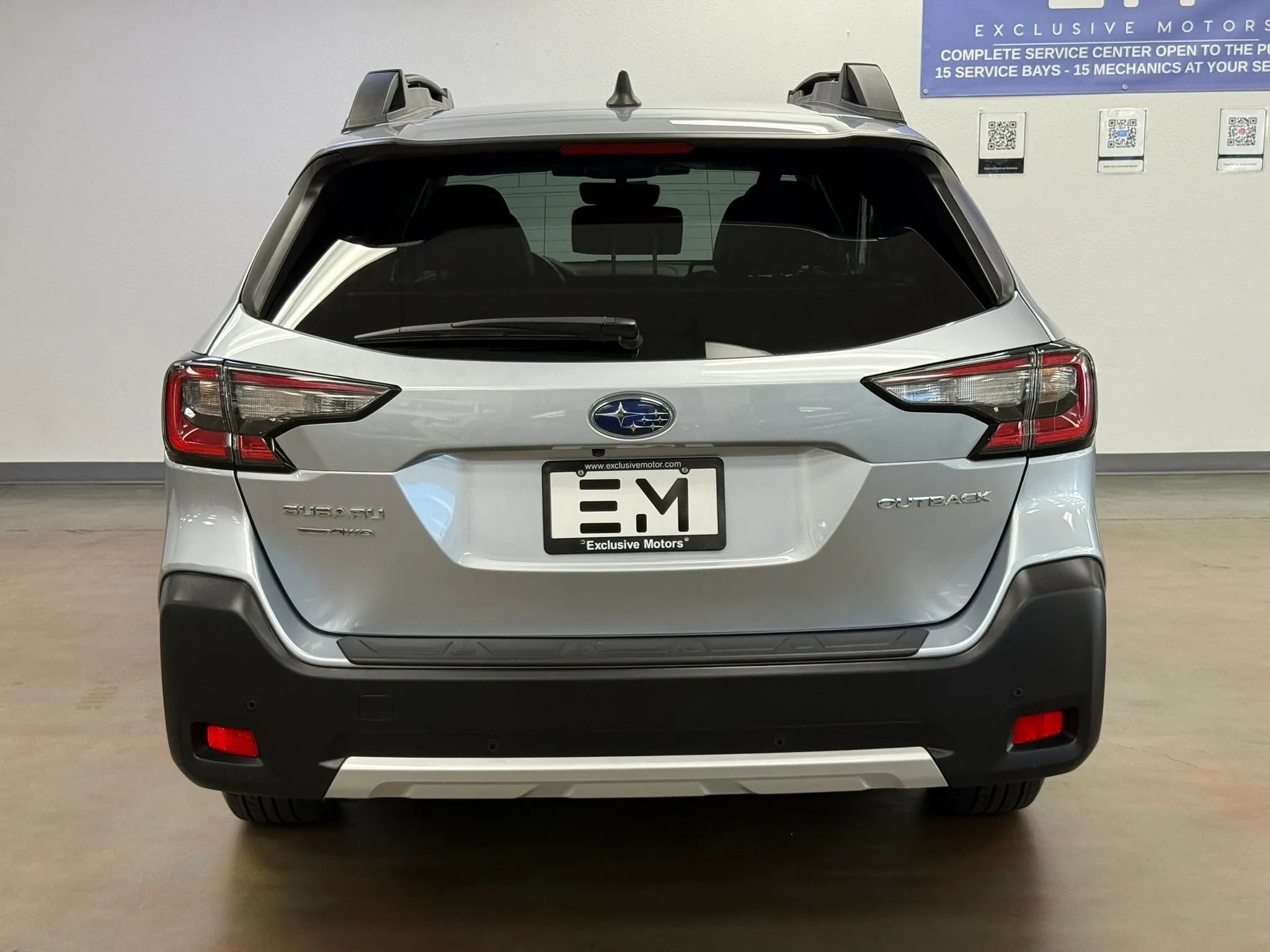 Used 2023 Subaru Outback Limited w/ Popular Package #2 AWD/4WD image 6