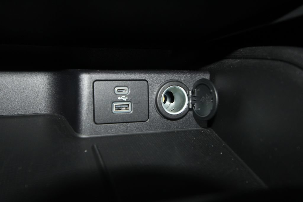 Used 2023 Ford Escape Active AWD/4WD image 17