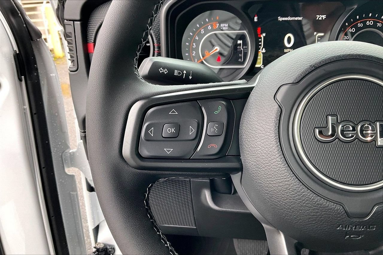 New 2026 Jeep Gladiator Rubicon AWD/4WD image 27