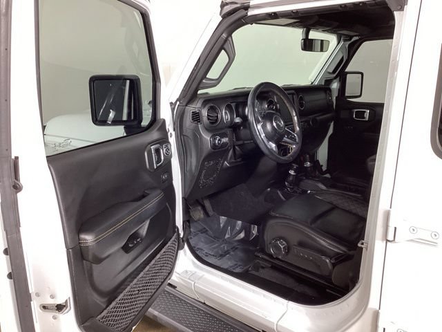 Used 2021 Jeep Wrangler Unlimited Sahara AWD/4WD image 11