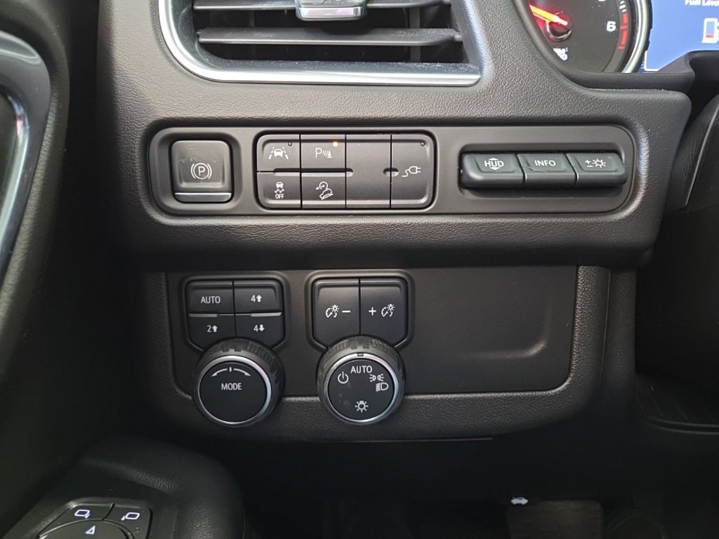 Used 2021 Chevrolet Tahoe High Country image 27