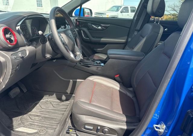 Used 2024 Chevrolet Blazer RS w/ Driver Confidence II Package image 2