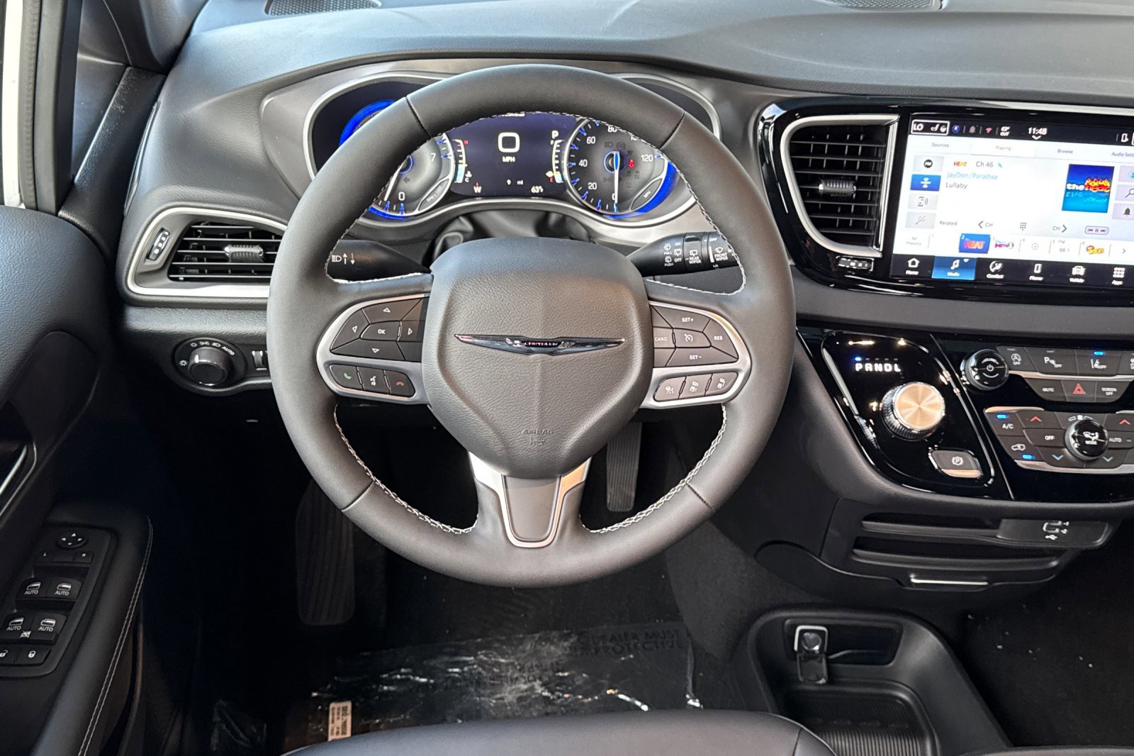 New 2026 Chrysler Voyager LX image 13