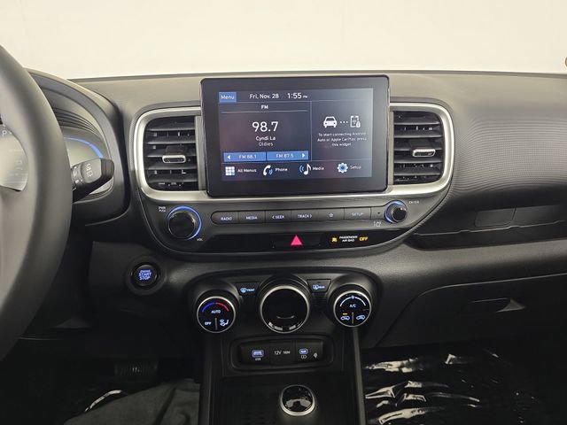 New 2026 Hyundai Venue SEL image 21