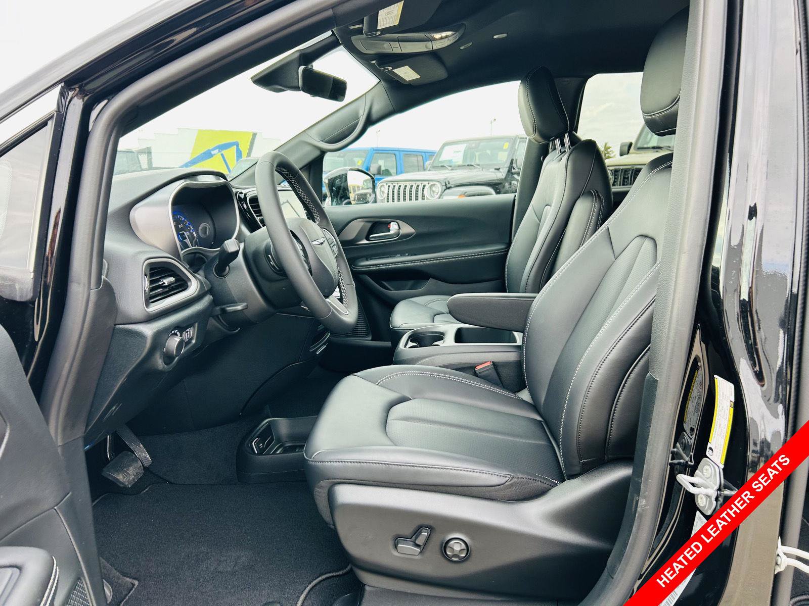 New 2026 Chrysler Voyager LX FWD image 3