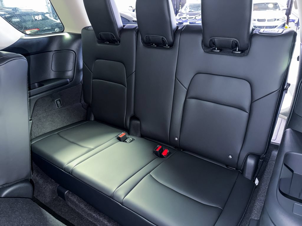 New 2026 Nissan Pathfinder SL AWD/4WD image 36