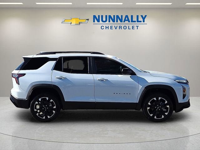New 2026 Chevrolet Equinox RS w/ Safety and Technology Package FWD image 6