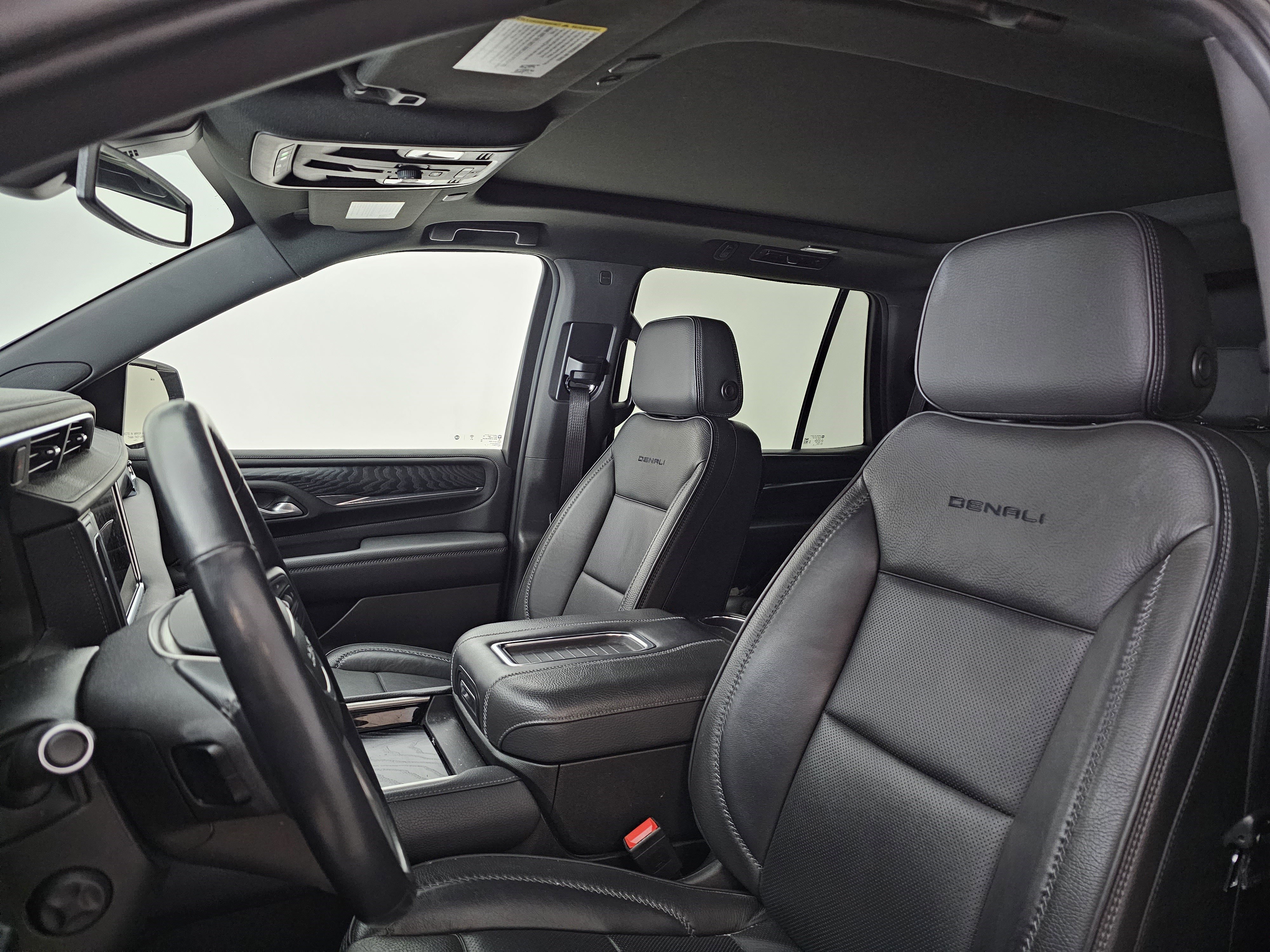 Used 2022 GMC Yukon Denali w/ Max Trailering Package image 9