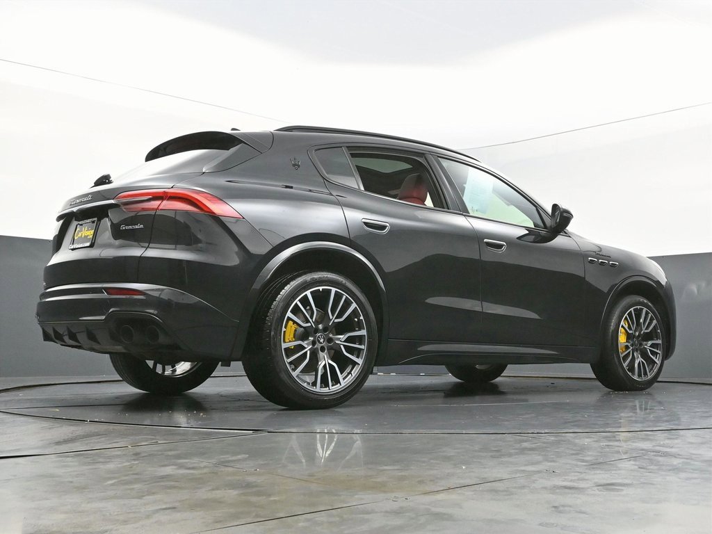 Used 2023 Maserati Grecale Modena image 52