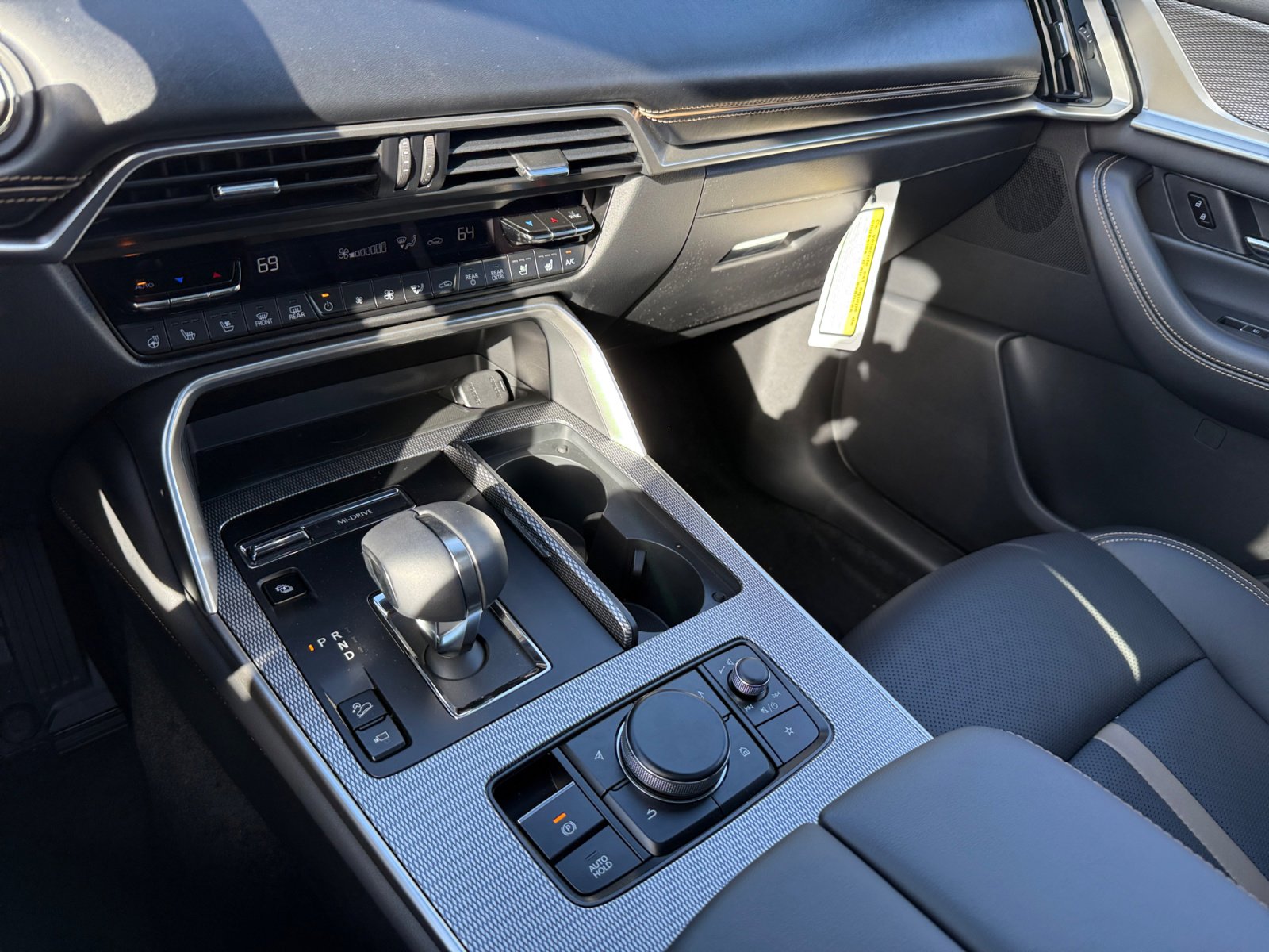 New 2026 MAZDA CX-90 Plug-In Hybrid w/ Premium Plus image 13