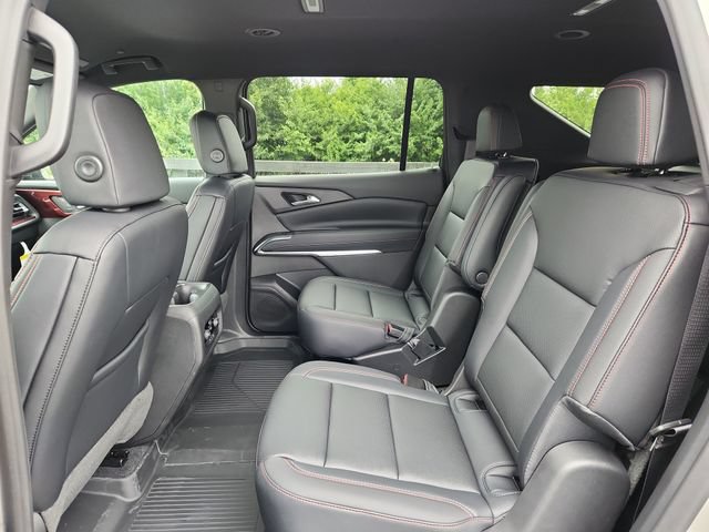 New 2026 Chevrolet Traverse Z71 w/ Driver Confidence Package AWD/4WD image 15