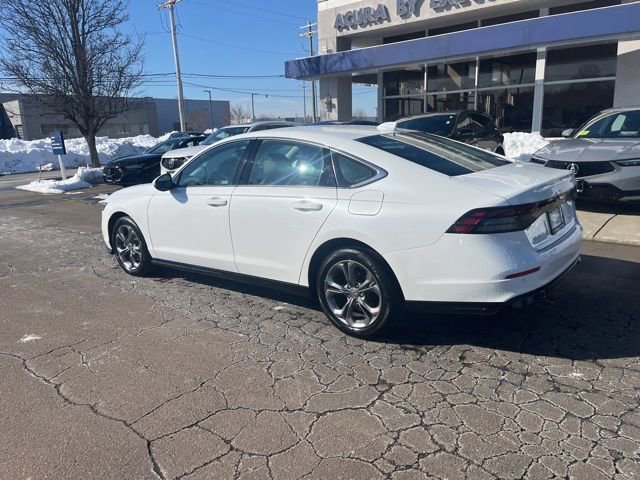 Used 2023 Honda Accord EX-L image 11