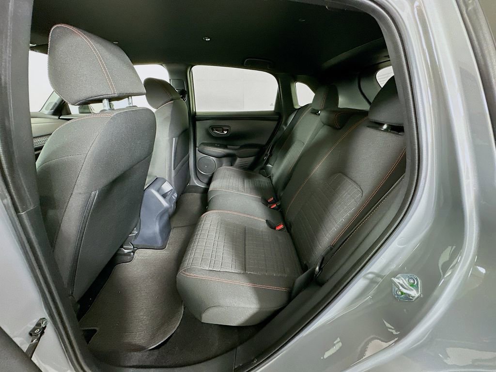 Used 2025 Honda HR-V Sport image 23