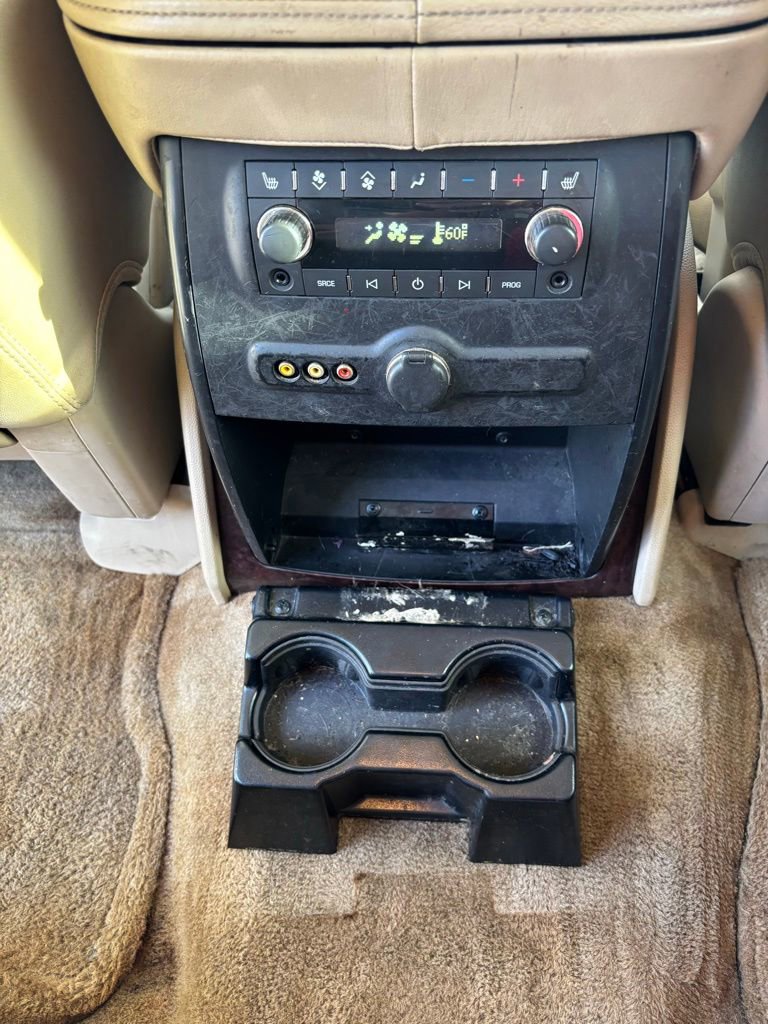 Used 2012 Cadillac Escalade ESV Luxury image 15