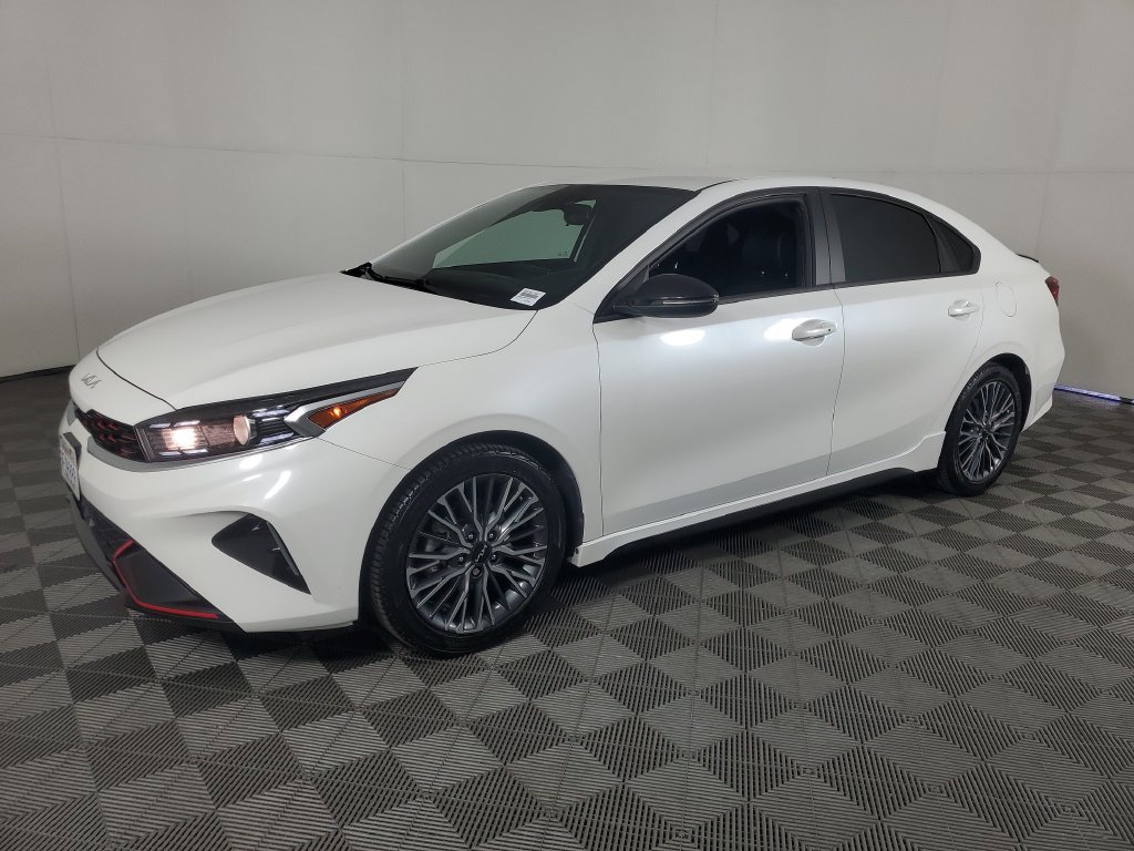 Used 2023 Kia Forte GT-Line w/ GT-Line Technology Package FWD image 8