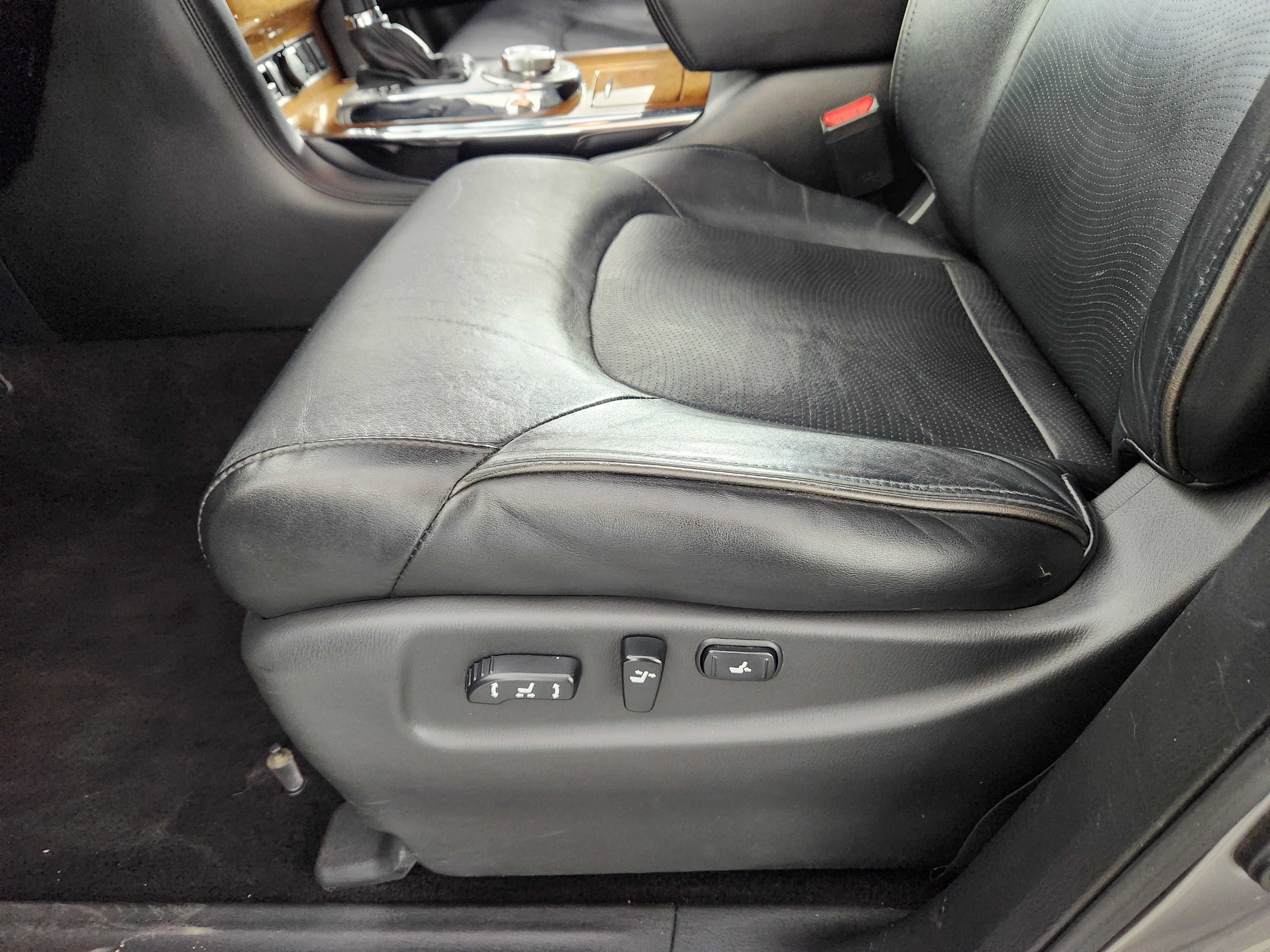 Used 2013 INFINITI QX56 4WD w/ Theater Pkg image 13