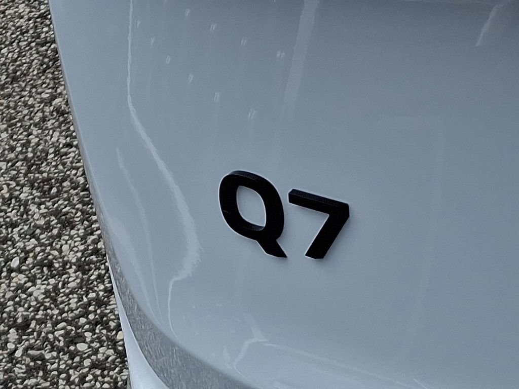 New 2026 Audi Q7 Premium Plus image 11