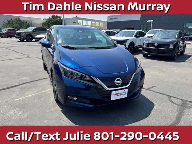 Used 2022 Nissan Leaf SV FWD image 3