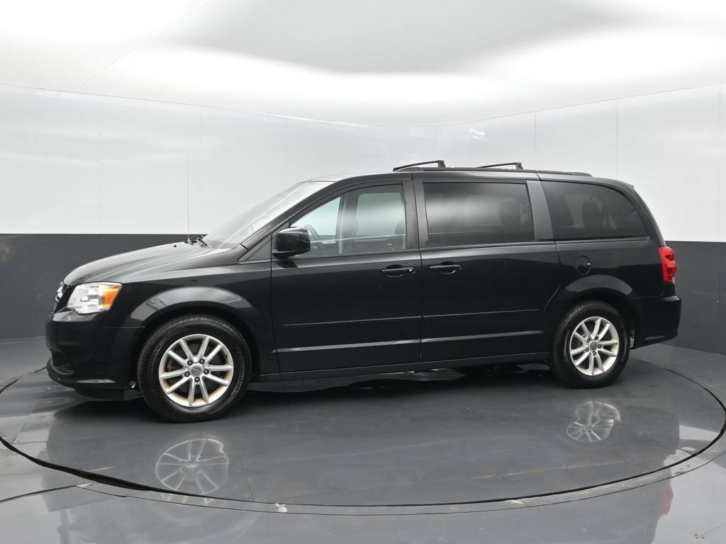 Used 2016 Dodge Grand Caravan SXT FWD image 3