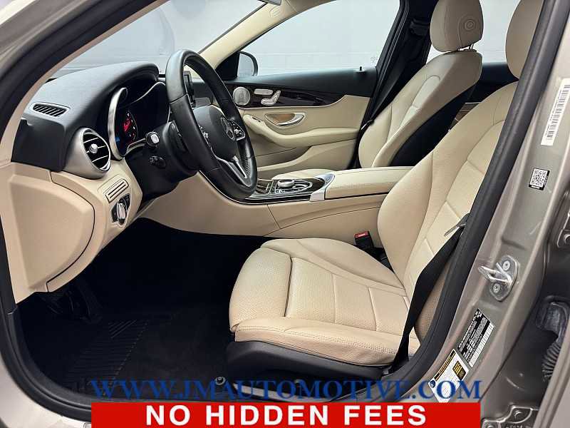 Used 2019 Mercedes-Benz C 300 4MATIC Sedan image 13