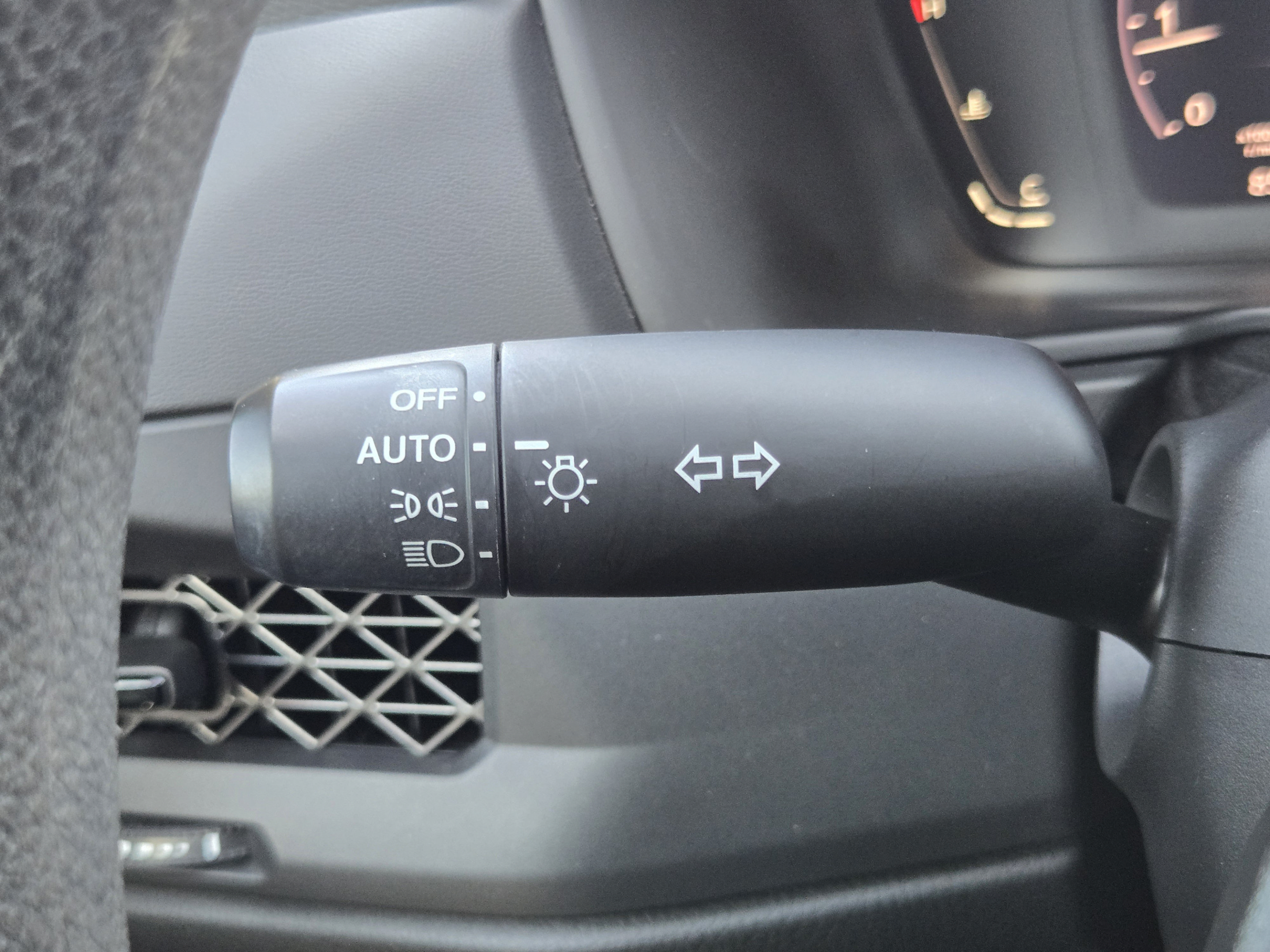Certified 2024 Honda Accord LX image 18