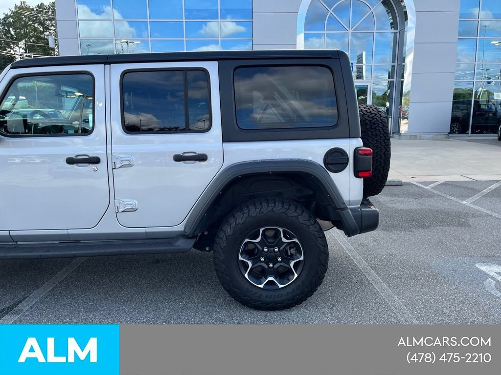 Used 2023 Jeep Wrangler Unlimited Rubicon 4xe AWD/4WD image 5