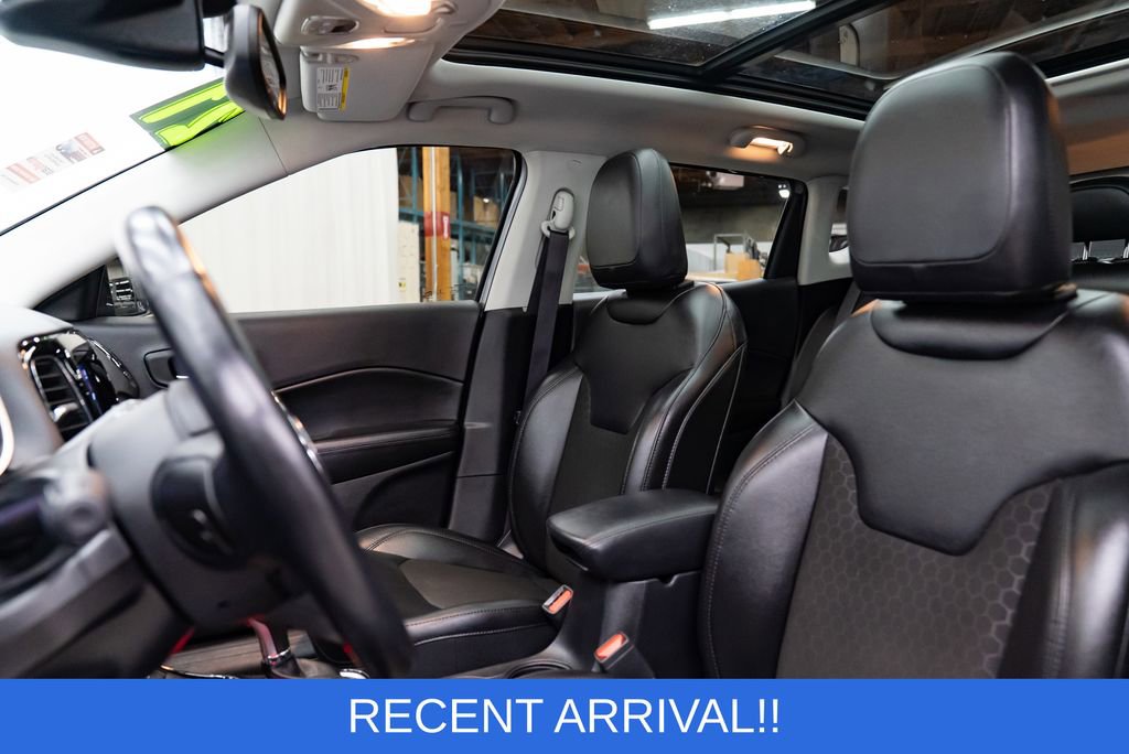 Used 2021 Jeep Compass Latitude w/ Sun and Sound Group image 26