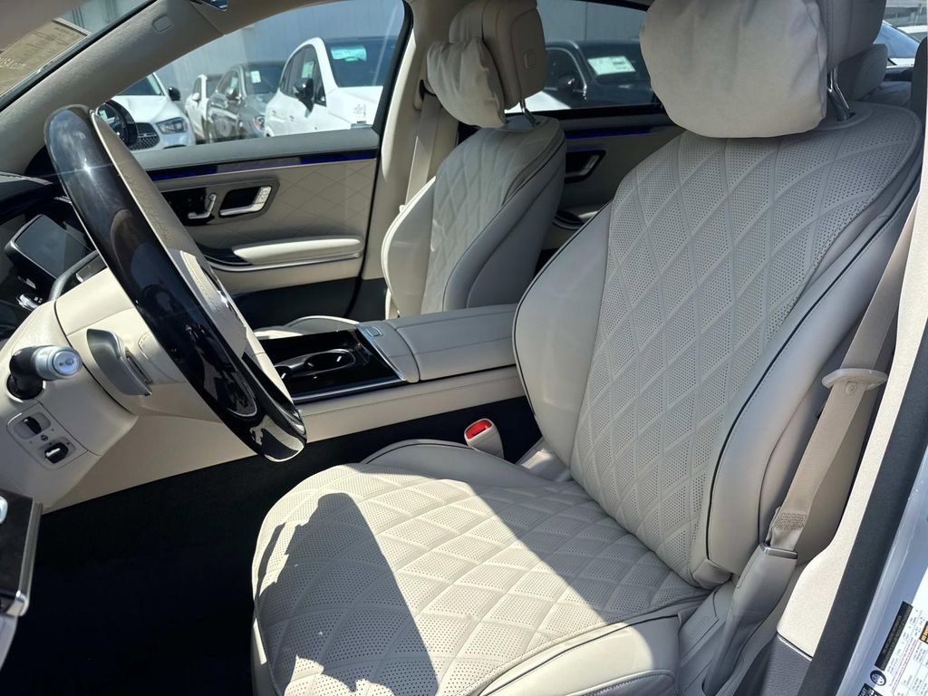 New 2025 Mercedes-Benz S 580 4MATIC Sedan image 7