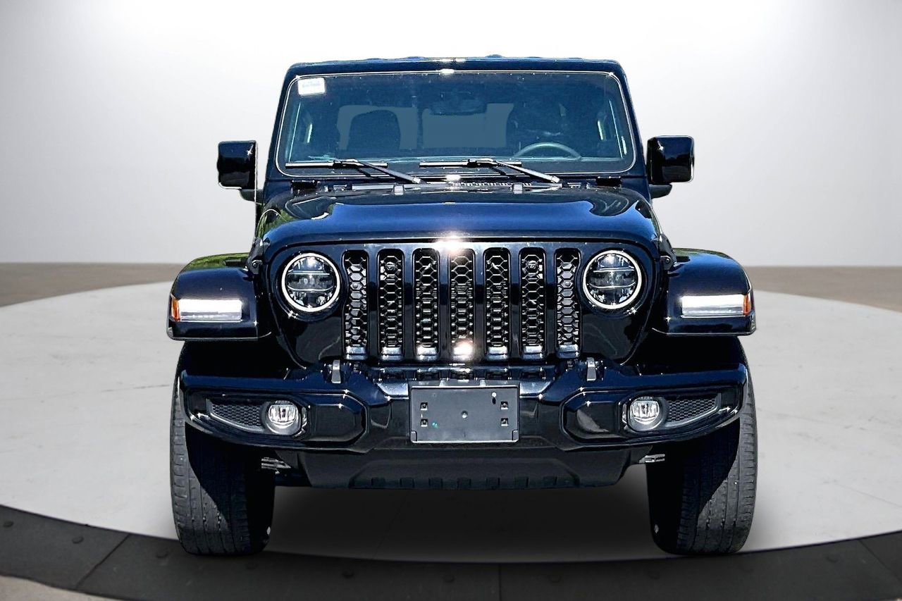 Certified 2023 Jeep Gladiator Overland AWD/4WD image 3