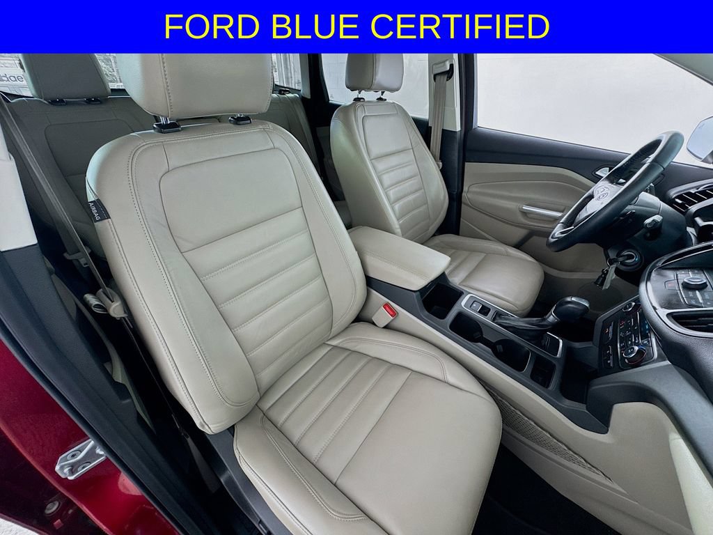 Used 2017 Ford Escape SE w/ SE Leather Comfort Package FWD image 29