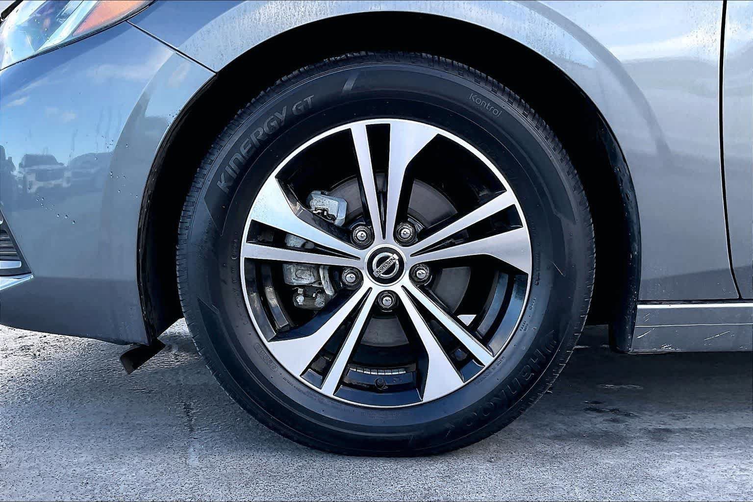 Used 2023 Nissan Sentra SV w/ All-Weather Package FWD image 8