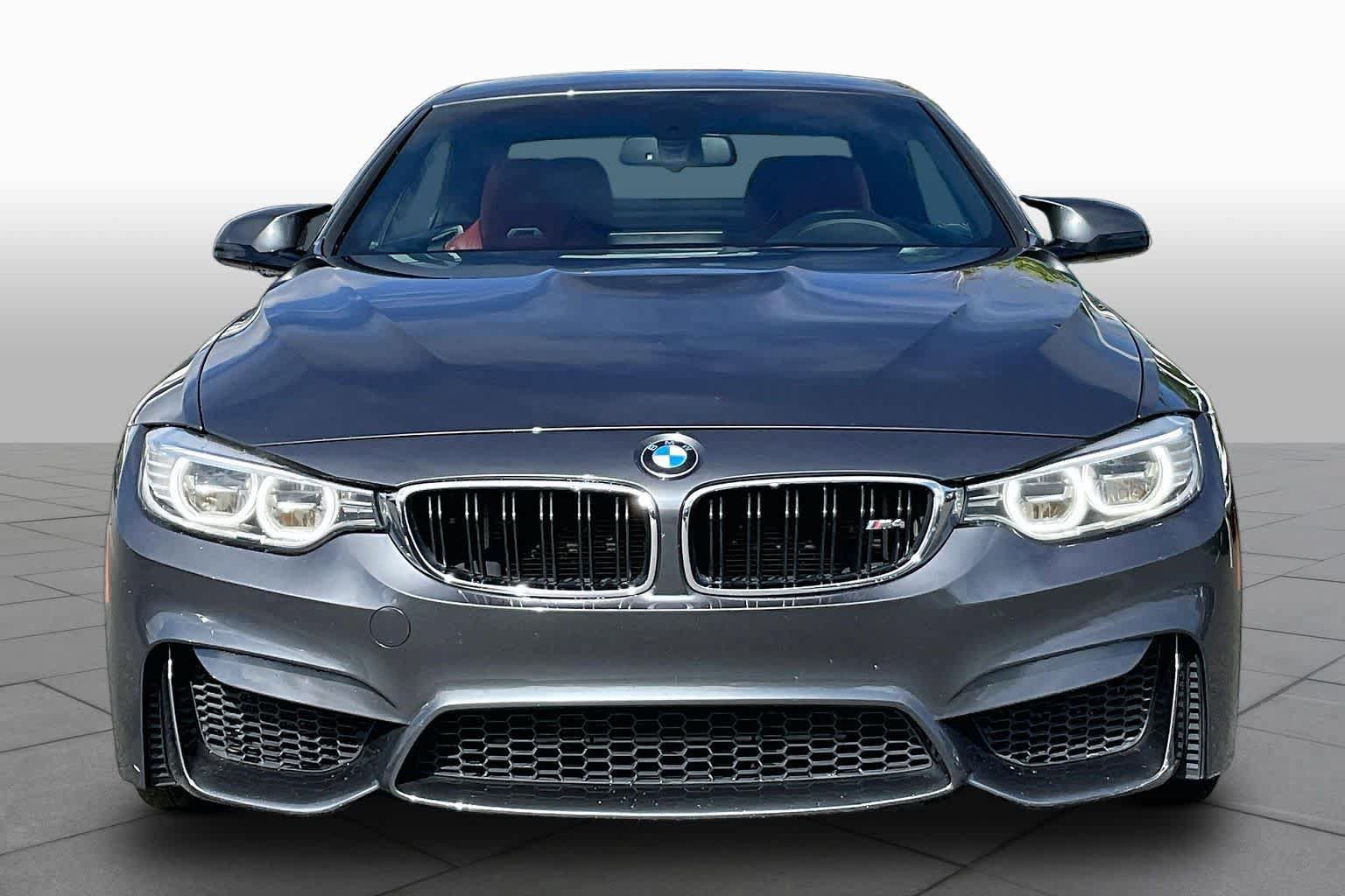 Used 2016 BMW M4 Convertible RWD image 3