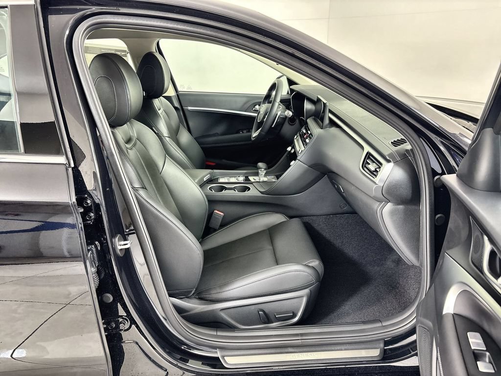 New 2026 Genesis G70 2.5T RWD image 25