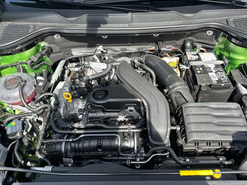 New 2026 Volkswagen Taos SE AWD/4WD image 32