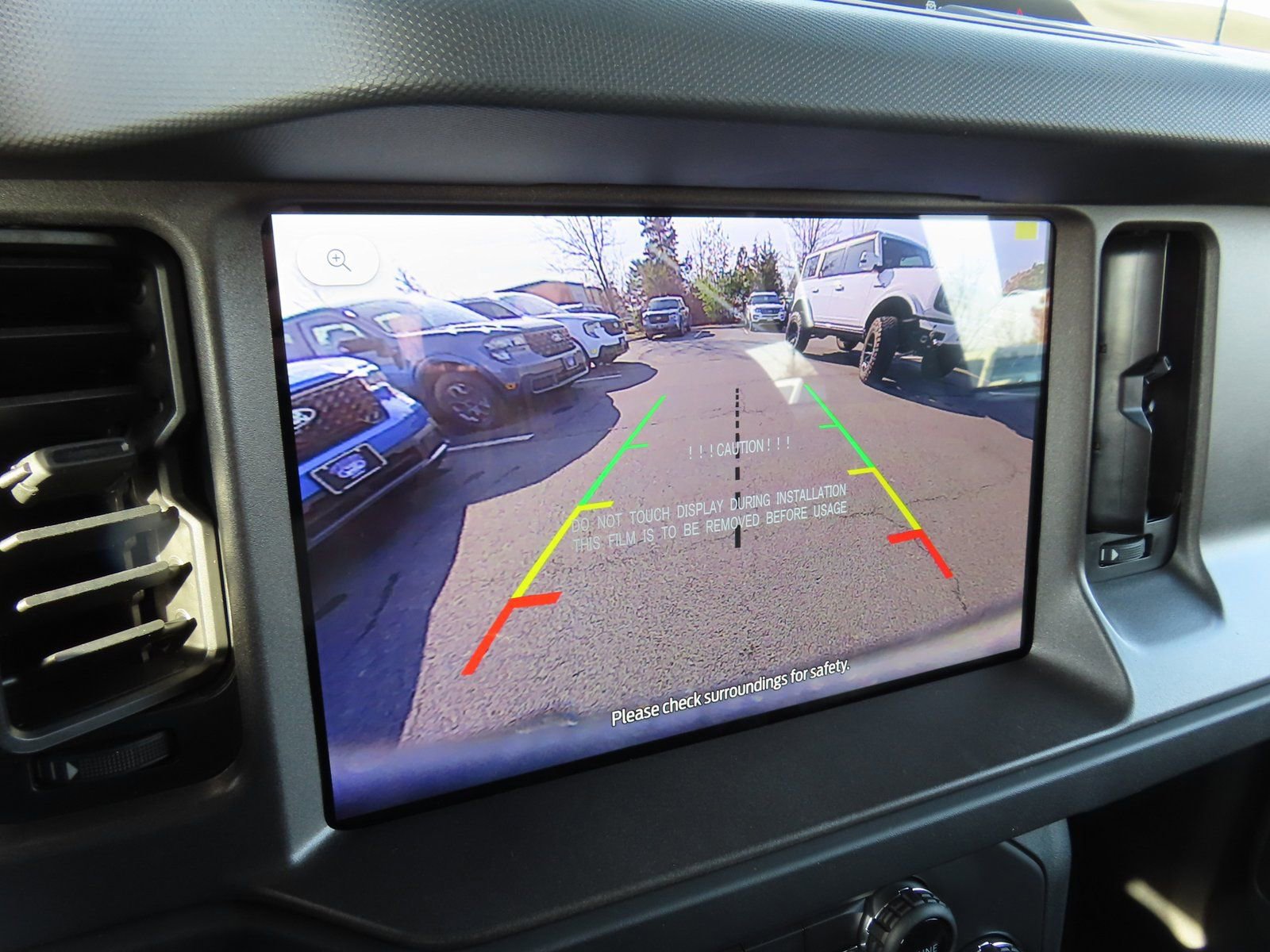 New 2025 Ford Bronco 4-Door image 13