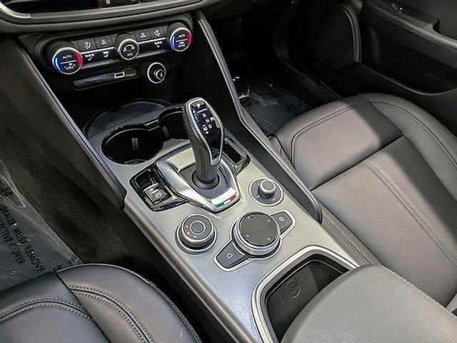 Used 2024 Alfa Romeo Giulia Ti image 23