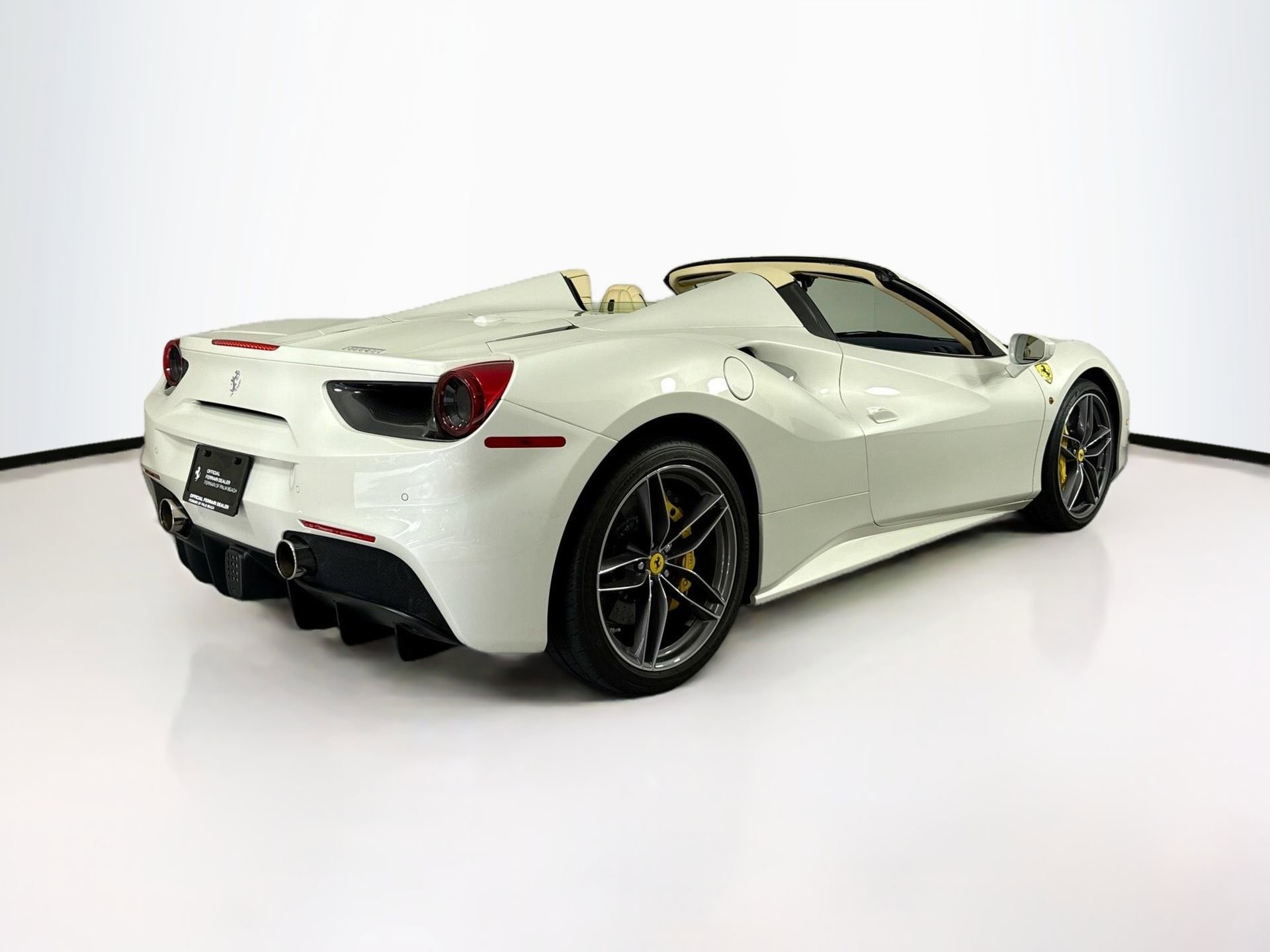 Certified 2019 Ferrari 488 Spider image 7