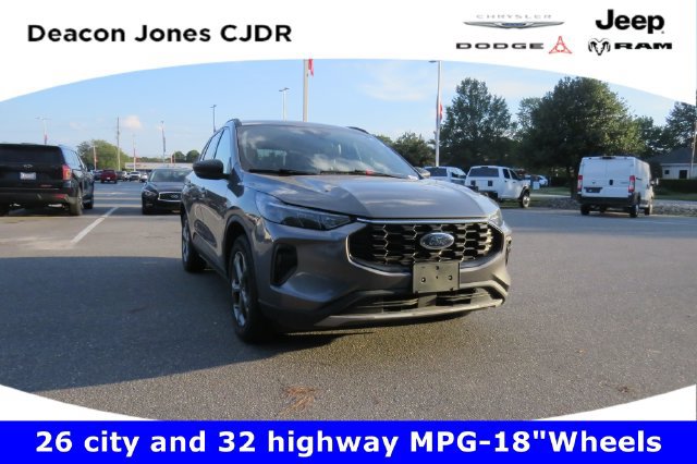 Used 2025 Ford Escape ST-Line AWD/4WD image 1
