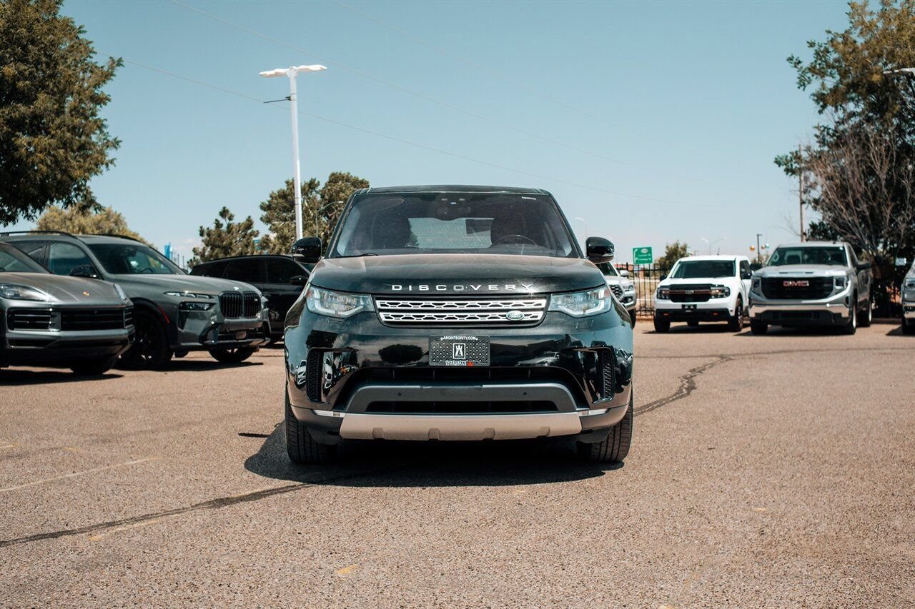 Used 2019 Land Rover Discovery HSE AWD/4WD image 2