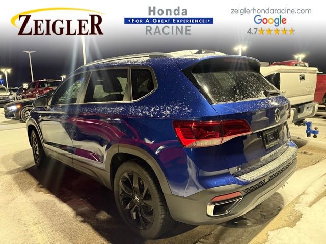 Used 2022 Volkswagen Taos SE image 2