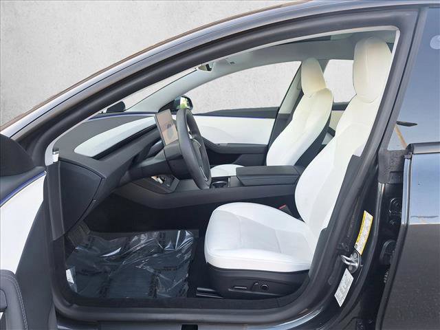 Used 2025 Tesla Model 3 Long Range image 10