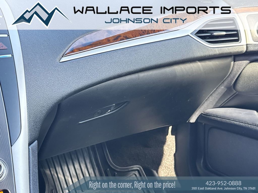 Used 2019 Lincoln MKZ Reserve w/ Reserve Plus Package AWD/4WD image 21