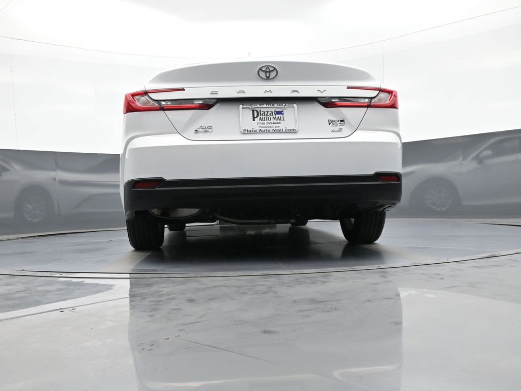 Certified 2025 Toyota Camry LE image 30