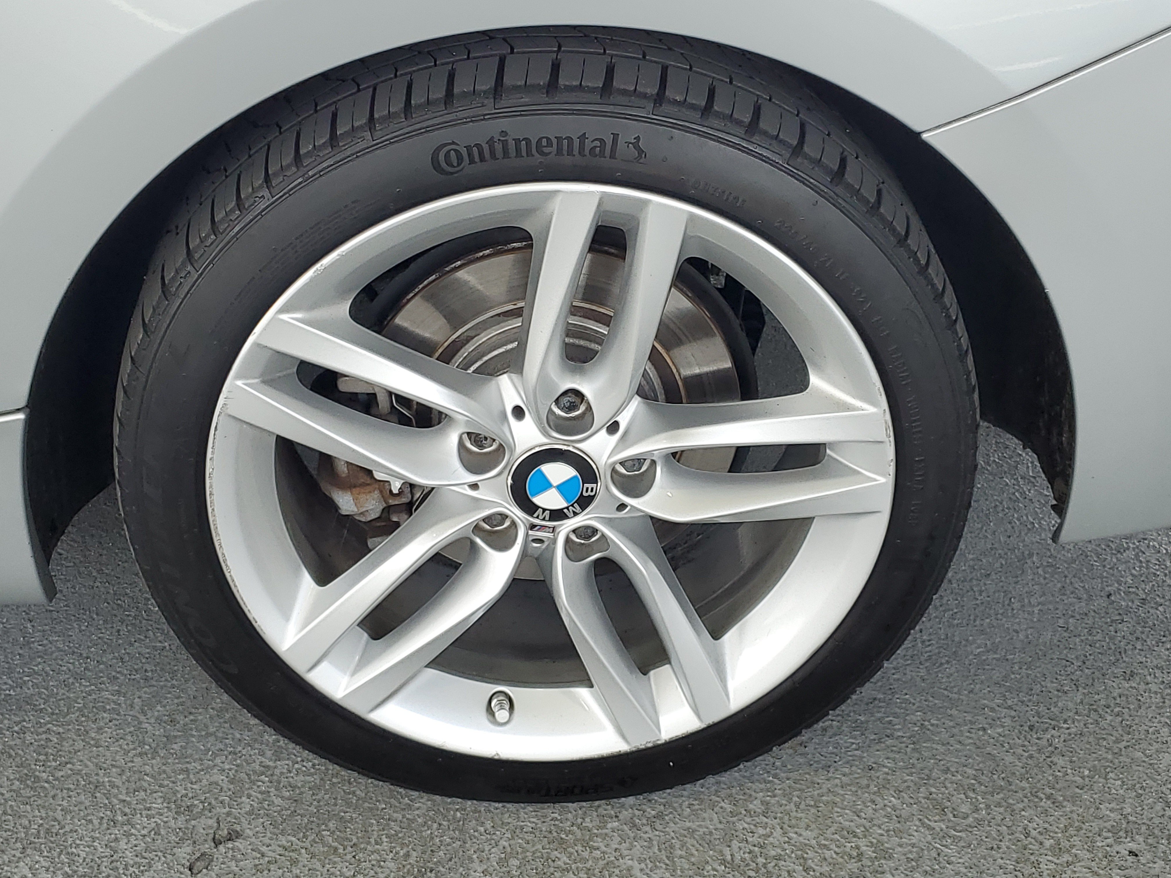 Used 2016 BMW 228i xDrive Convertible AWD/4WD image 5