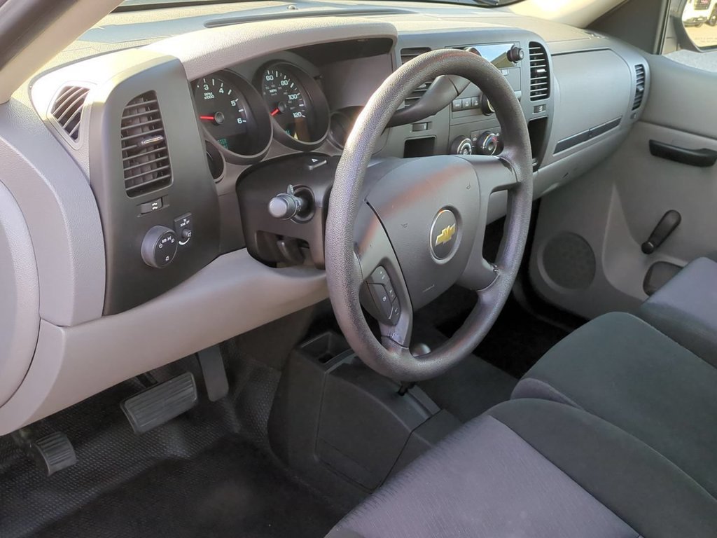 Used 2013 Chevrolet Silverado 1500 W/T AWD/4WD image 13