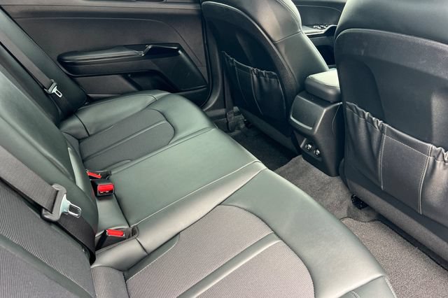 Used 2022 Kia K5 GT-Line FWD image 17