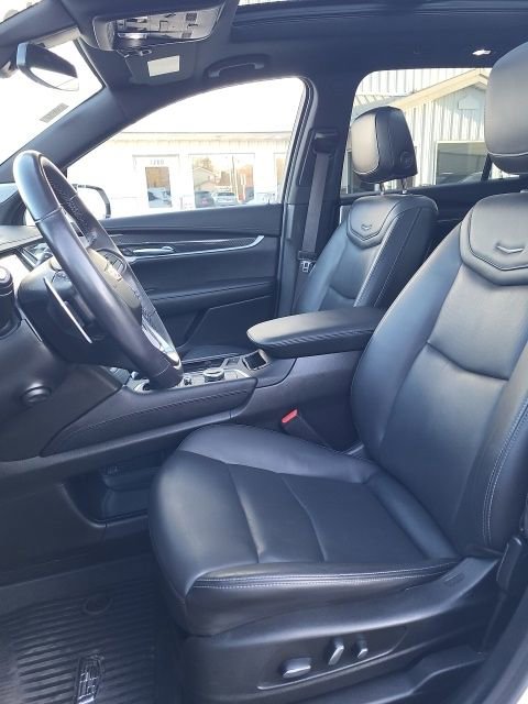 Used 2023 Cadillac XT6 Sport image 8