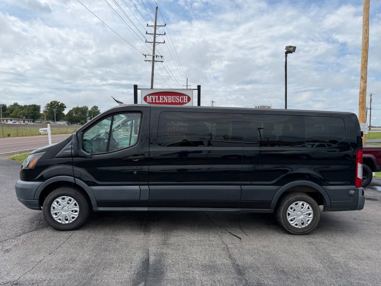 Used 2018 Ford Transit 350 XL RWD image 1