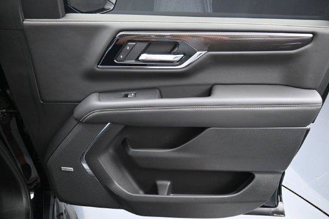 Used 2025 GMC Yukon Elevation w/ LPO, Floor Liner Package RWD image 40