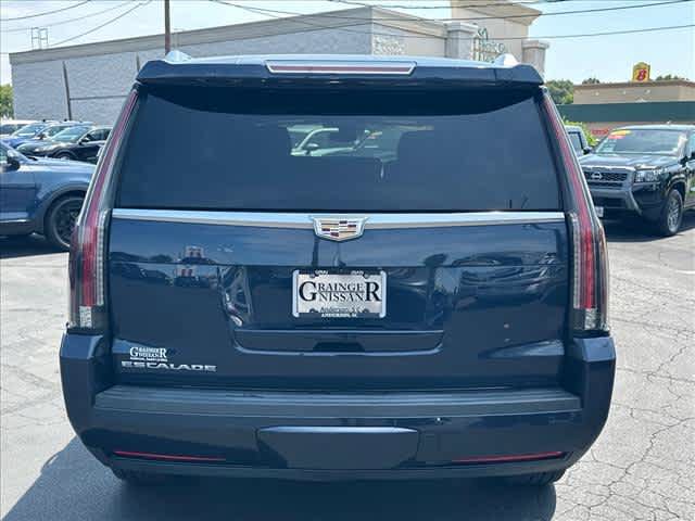 Used 2020 Cadillac Escalade Platinum RWD image 4